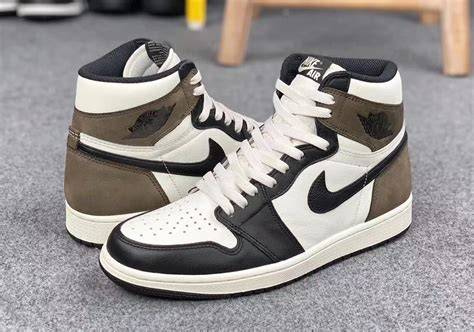 Air Jordan 1 Retro High Og Black On Sale,Lowest Price