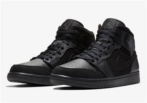 Jordan 1 Mid Triple Black - Authentic | Last 7 Pairs