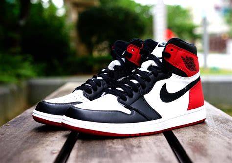 Jordan 1 Retro Black Toe - Authentic | Limited Stock