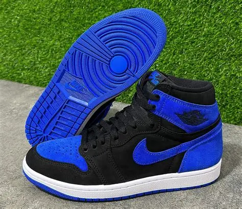 Blue And Black Jordan 1 | Authentic Retro Basketball Shoes
