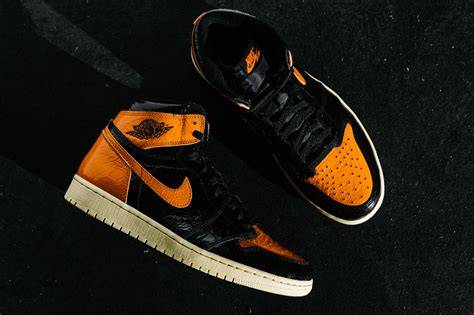 Air Jordan 1 Black And Orange – Iconic Colorway | Authentic
